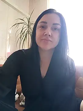 Elsie-Nora online show from March 27, 10:05 am