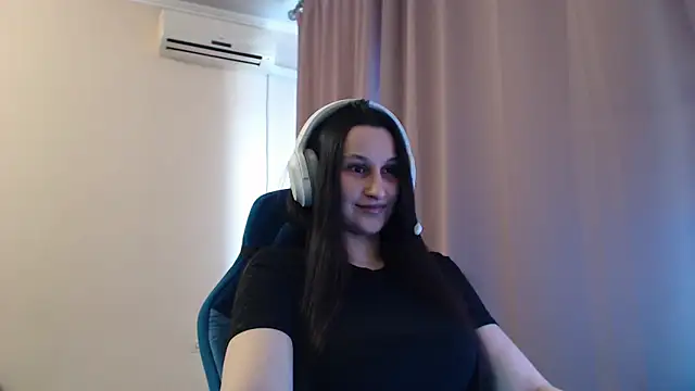 RiffedEye online show from April 17, 2:19 pm