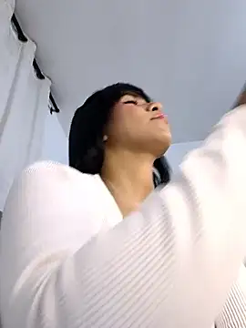 MonserratJons01 online show from March 30, 11:48 pm