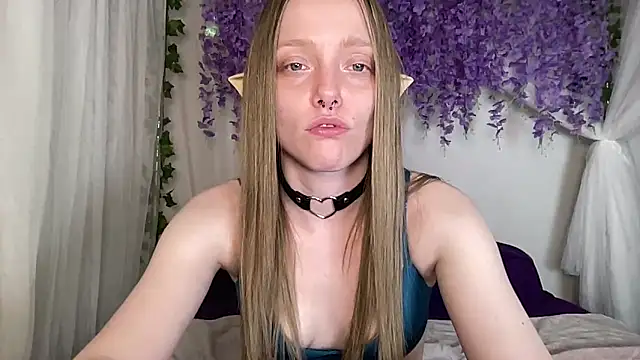 ElfGirlAna online show from June 9, 3:22 pm