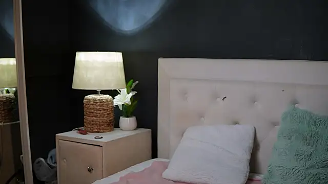 DaliaParis online show from July 10, 8:42 pm
