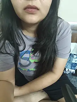 neelam rawat online show from May 14, 8:47 pm