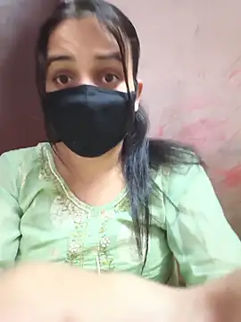 REENA-STRIP online show from May 15, 8:50 am
