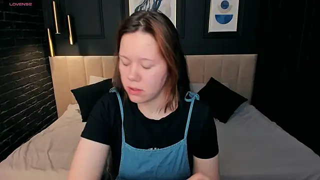 Vanessa ama online show from May 14, 5:46 am