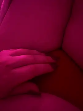 likiaaaaa online show from April 2, 1:03 am