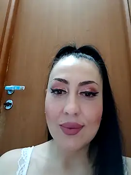 regina6125 online show from April 14, 1:55 pm