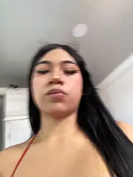 CelesteVelez  online show from June 17, 4:30 pm