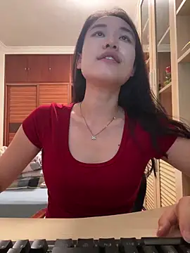 A-Kristen online show from June 19, 2:42 pm