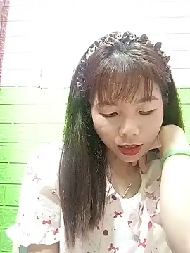 AmyLinee01 online show from June 20, 12:09 pm