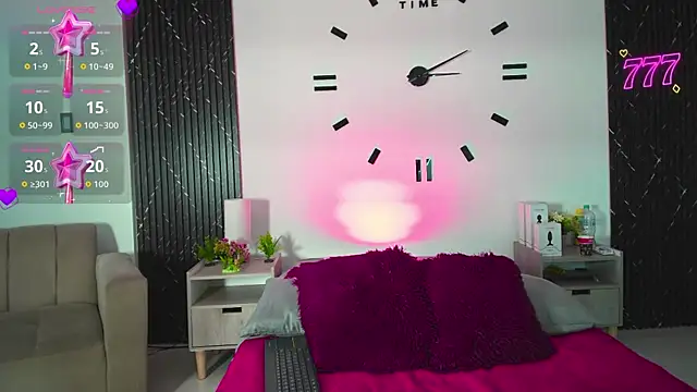 aurora petitee online show from May 7, 1:15 pm