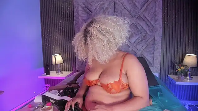 TammyBrown1 online show from July 14, 4:39 am