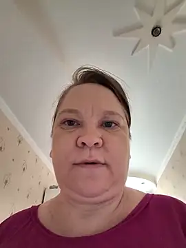  Yourpussy  online show from May 9, 6:04 am