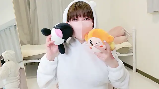 you chan1 online show from March 26, 1:02 pm