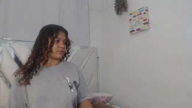 AlannaHarper online show from June 18, 10:58 pm