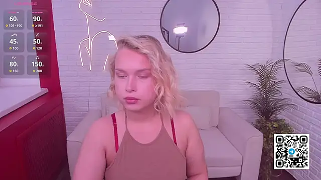 angelic coy online show from April 28, 12:31 pm