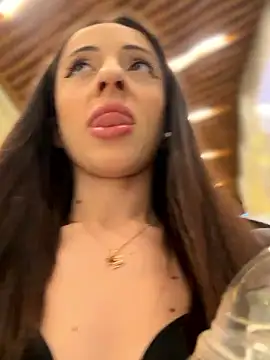 Hottiem4 online show from April 10, 12:55 pm