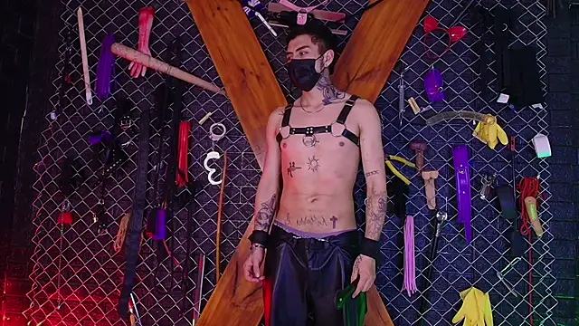 Chuky BDSM  online show from March 26, 9:16 pm