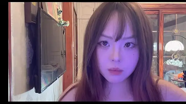 thelittlexx online show from June 3, 8:26 am