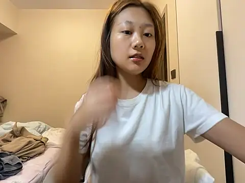 tutu512 online show from May 1, 7:55 am