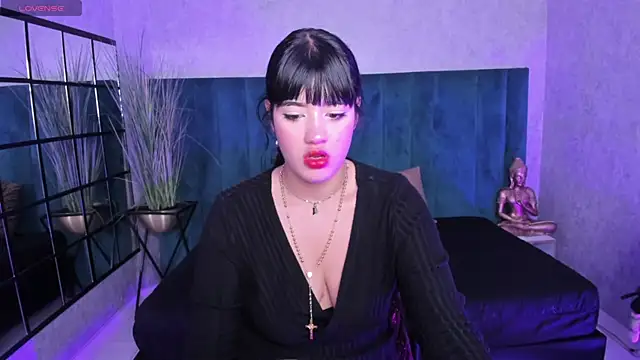 Antoniajblair online show from May 9, 11:34 am