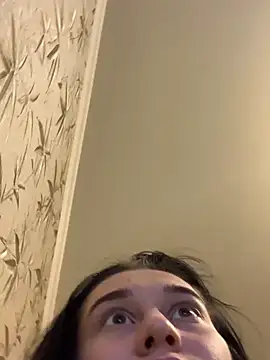 camila beautiful online show from April 28, 5:06 pm