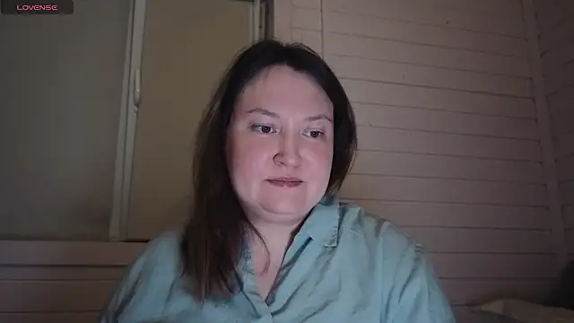 elegant pleasure online show from April 4, 9:13 pm