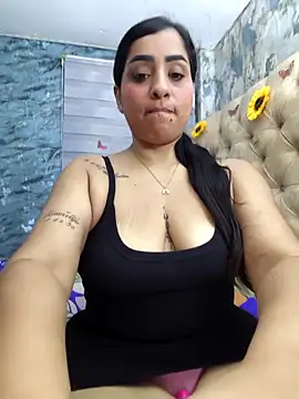 val eria online show from April 24, 4:48 am