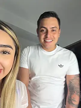 SamandThiago online show from June 3, 2:45 am
