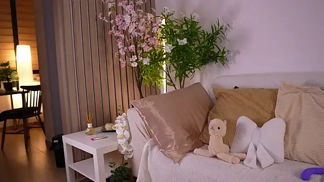SashaFererra online show from April 22, 7:55 pm
