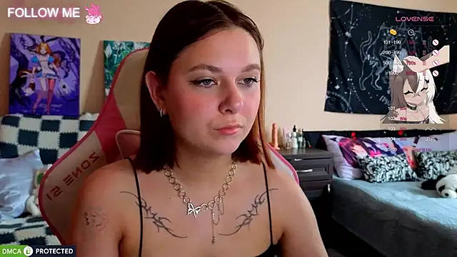 Chloe Cherrys online show from July 14, 6:18 am