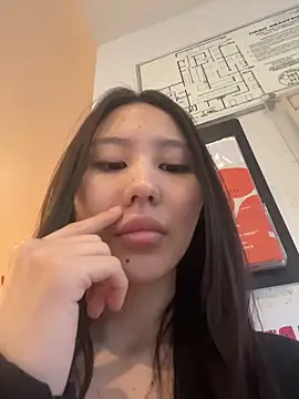 Mia AsianSex online show from April 3, 1:31 pm