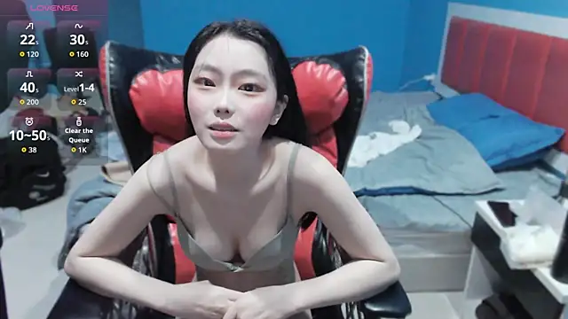 18cm fuck girl online show from April 17, 10:17 am