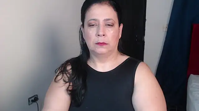 carlareyesk977 online show from June 26, 2:07 pm