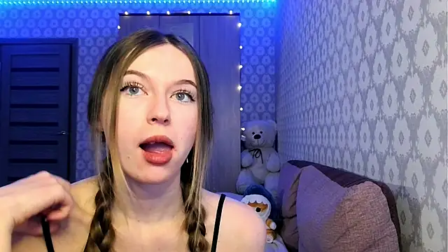 sexyamelia meow online show from April 29, 8:25 pm