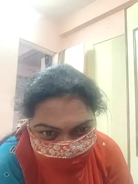 snehahotgirl online show from March 31, 5:35 pm