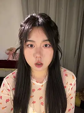 ooooBaby129 online show from April 28, 2:21 pm