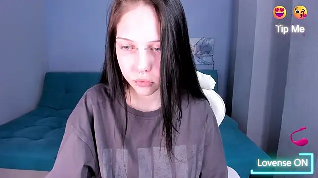 SugarBunny18 online show from June 2, 3:40 am