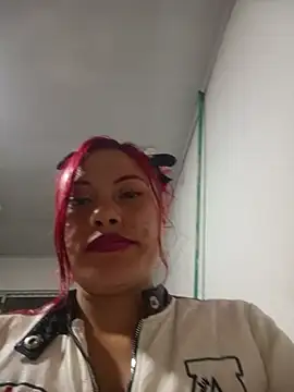 amber squirtsx online show from July 30, 3:18 am