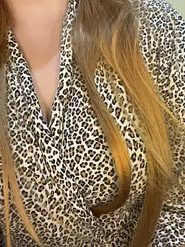 QueenDeema7 online show from April 26, 1:25 am
