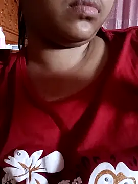 Hot-Kareena online show from April 4, 7:07 am