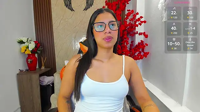 Atiena  online show from July 14, 7:51 pm