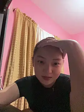 onlykays  online show from April 12, 2:20 pm