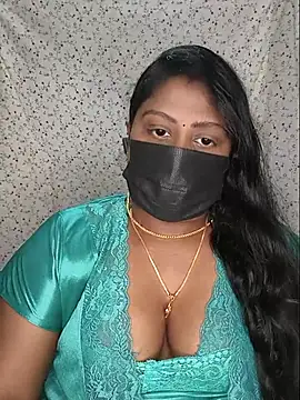 Romantic Woman online show from June 12, 6:38 pm