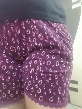 HyBabyDoll online show from April 6, 6:14 am