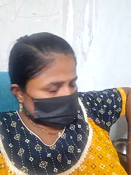 geetha2269 online show from May 28, 5:55 pm