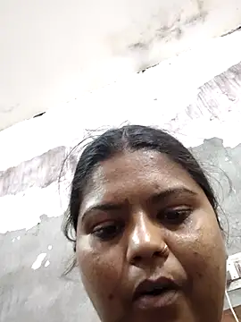Simisingh1 online show from April 28, 3:54 am