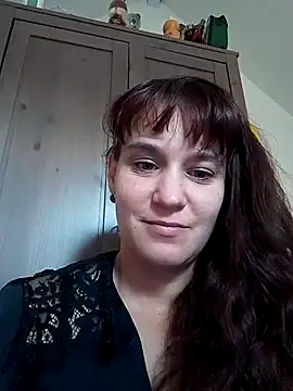 Maggie38 online show from June 6, 5:30 pm