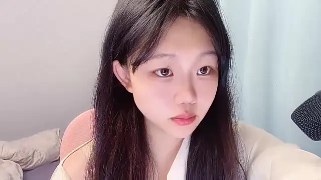 Lilababy00 online show from May 1, 1:14 pm