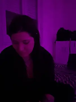cherryxxox online show from May 2, 7:11 am