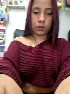 Michell Monrrone online show from April 22, 8:28 pm